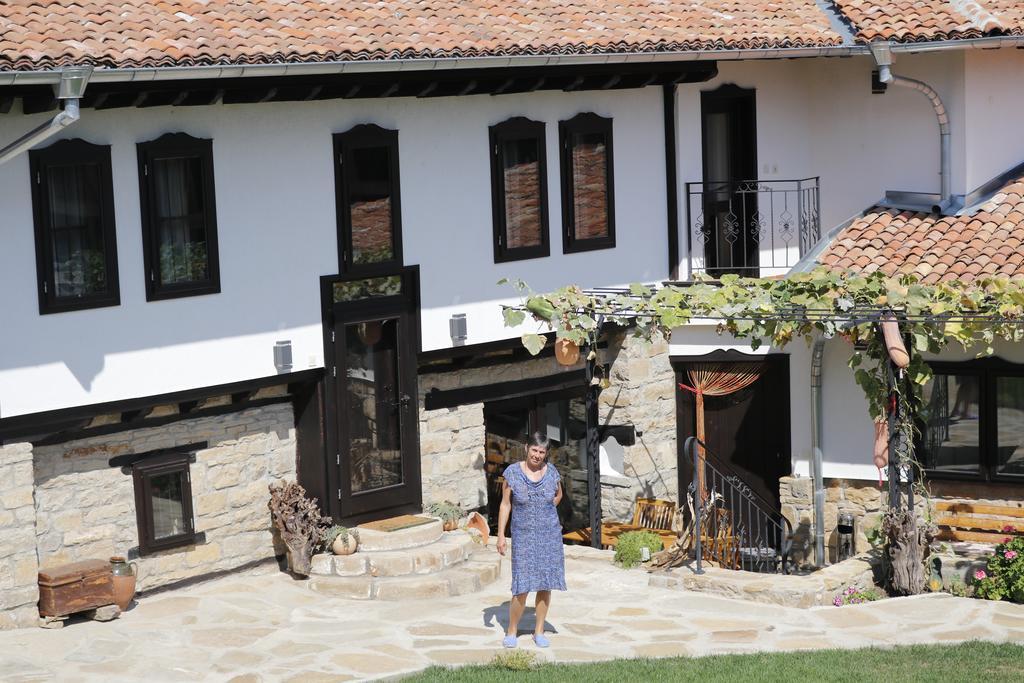 Guest House Epochs Since 1871 Ljaszkovec Kültér fotó